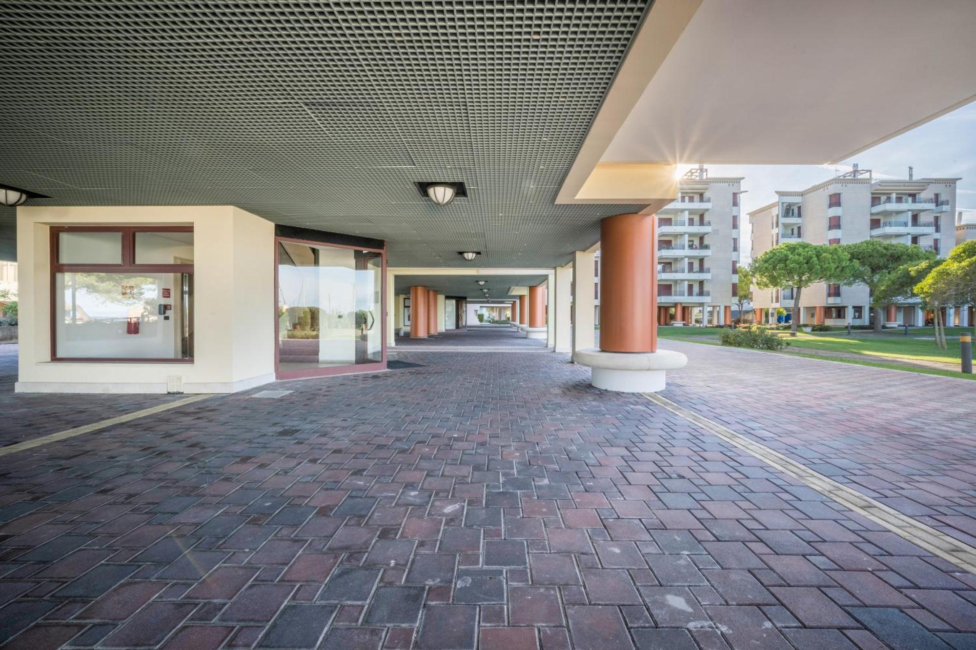 Ferienwohnung La Terrazza Sul Faro Lignano Sabbiadoro Exterior foto